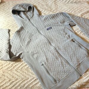 Patagonia Quilted Zip Up